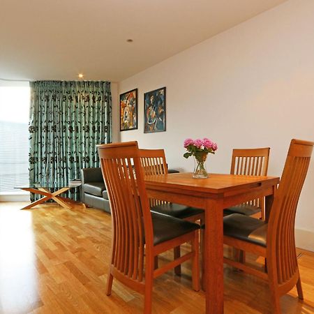 Riverside 1 Bed Apartment Londres Extérieur photo